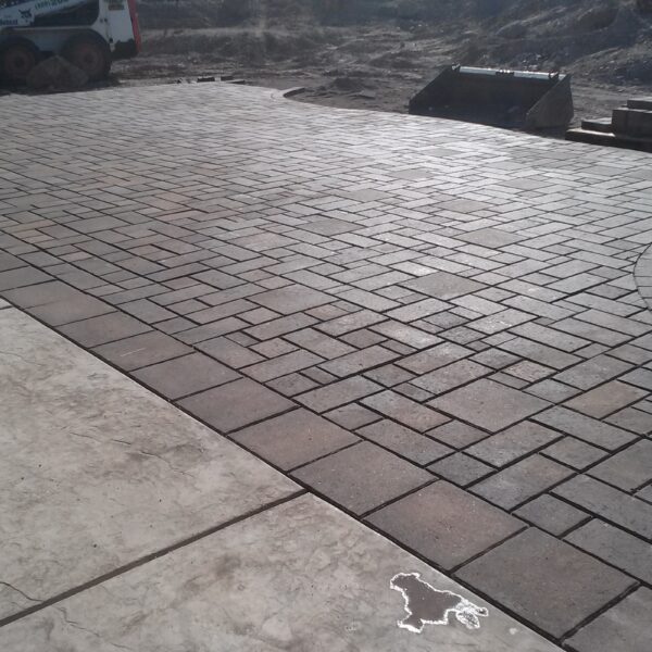 Garitee Landscaping lake havasu 9282087188